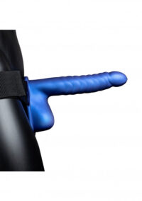 fallo-cavo-indossabile-ribbed-hollow-strap-on-with-balls-8-21-cm-met-blue